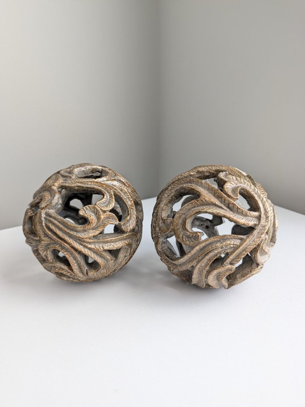 Set of 2 Decorative Orante Orb Balls Gold Bronze Brown Home Decor Bowl Filler